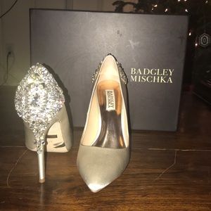 Madgley Mischa Ivory Gorgeous Heel PointedToe Pump